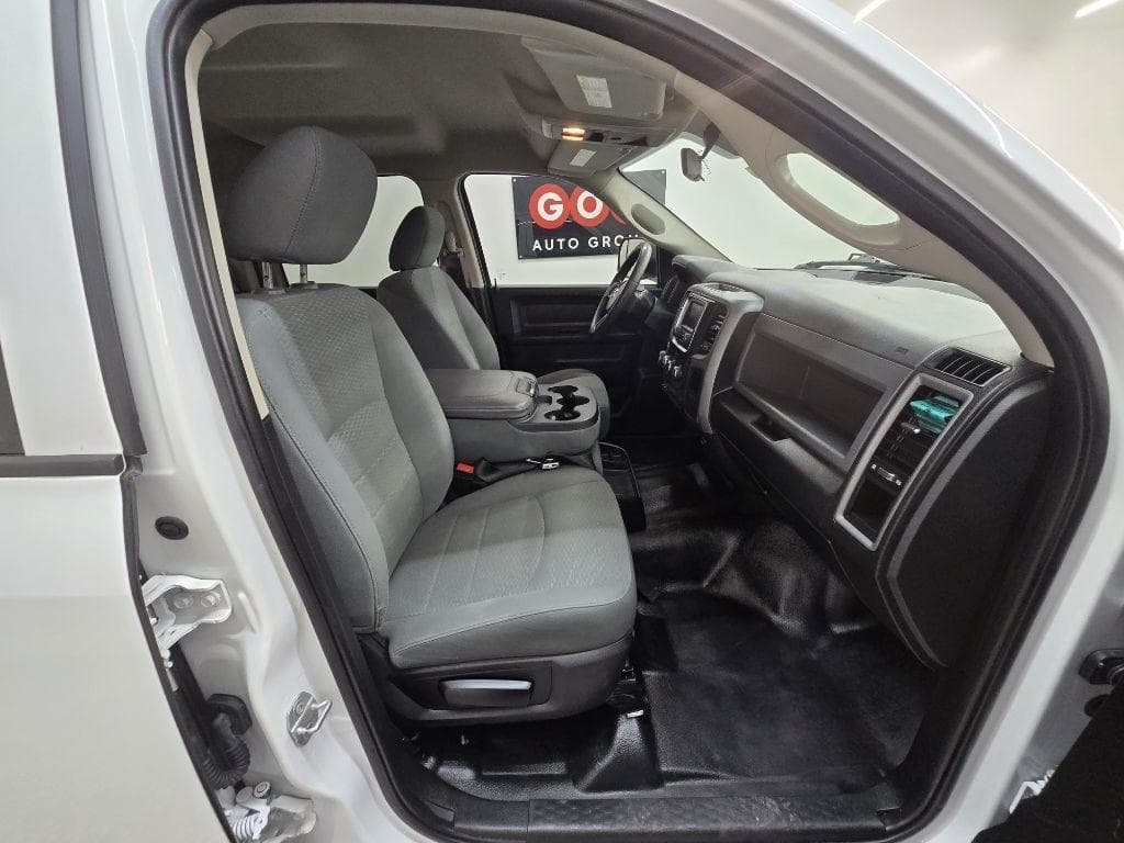 2020 RAM 1500 - Image 15