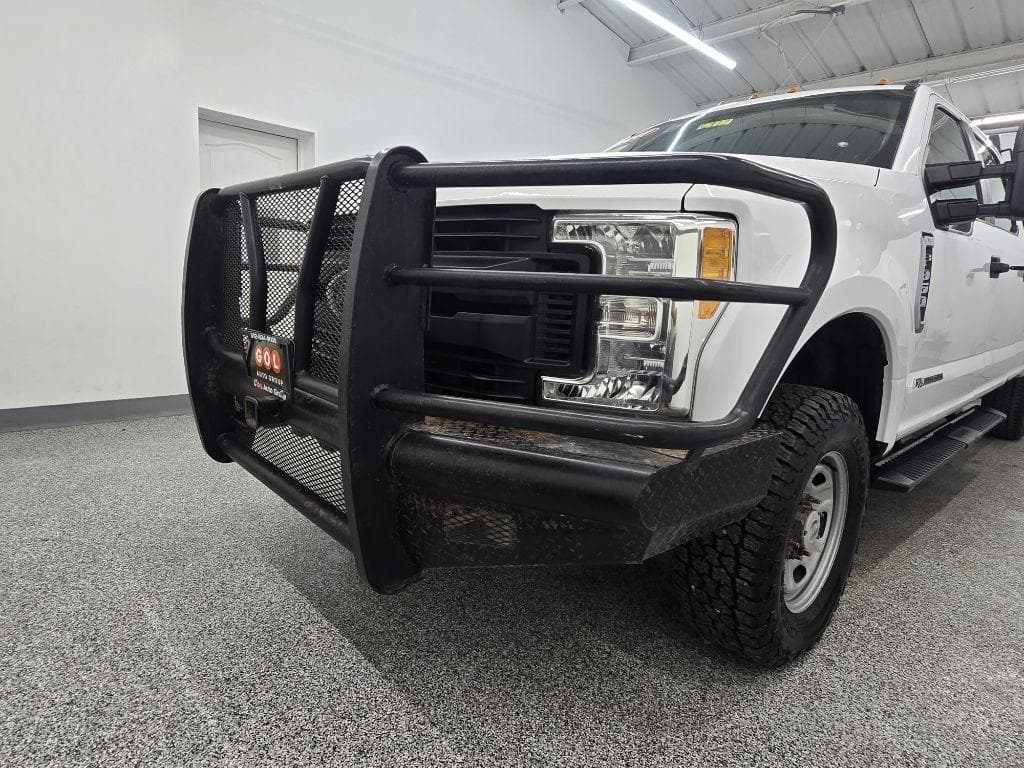 2017 FORD F-350 - Image 5