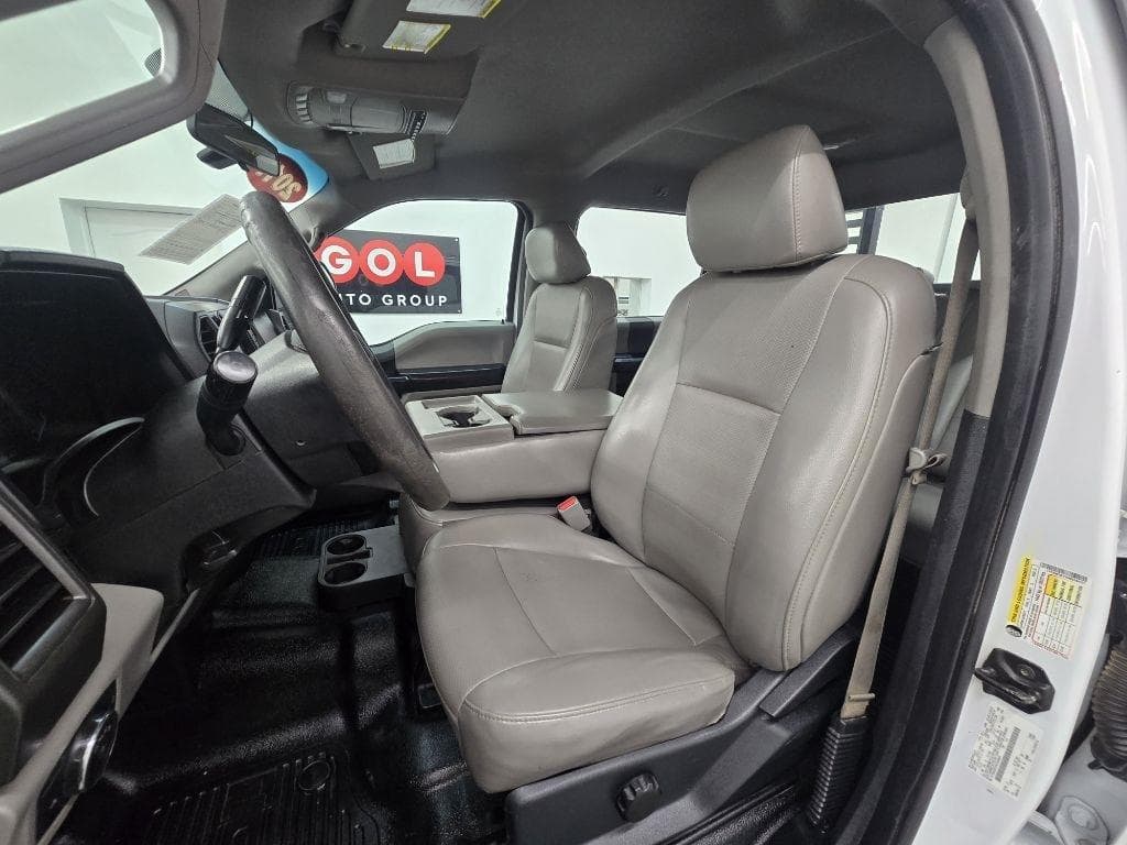 2017 FORD F-350 - Image 8