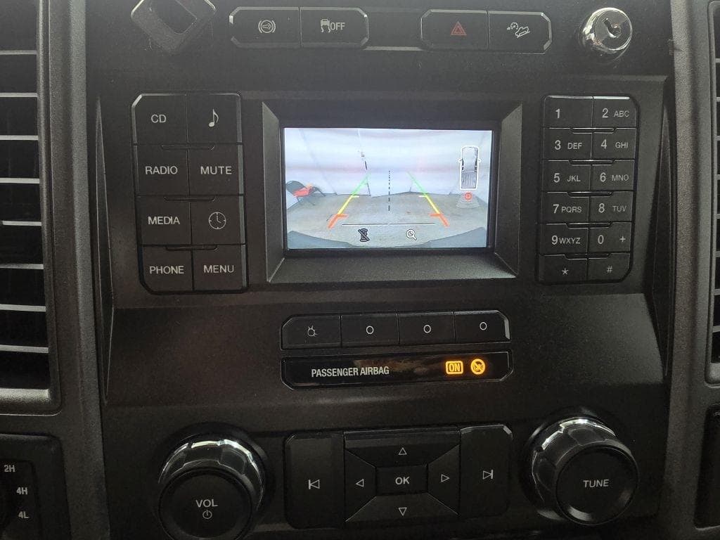 2017 FORD F-350 - Image 16