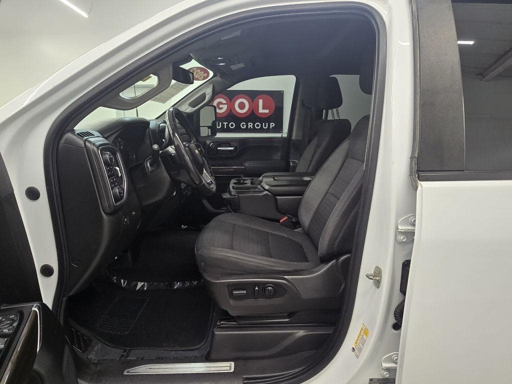 2022 CHEVROLET Silverado - Image 9