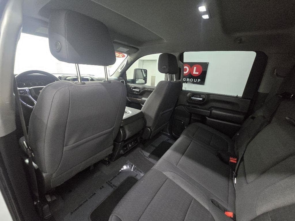 2022 CHEVROLET Silverado - Image 11