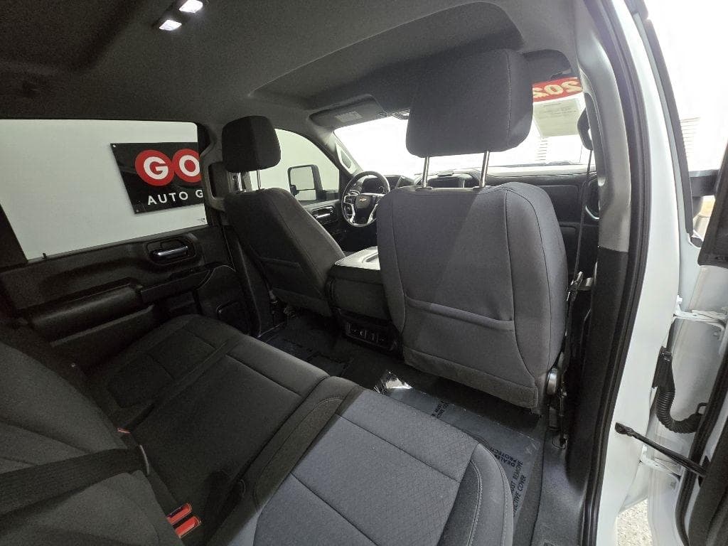 2022 CHEVROLET Silverado - Image 13
