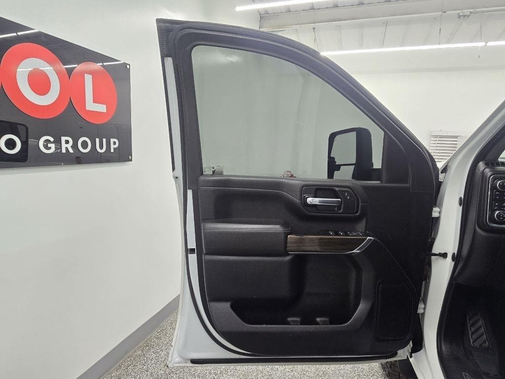 2022 CHEVROLET Silverado - Image 20