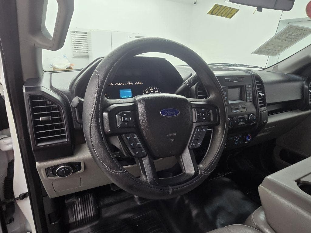 2016 FORD F-150 - Image 8