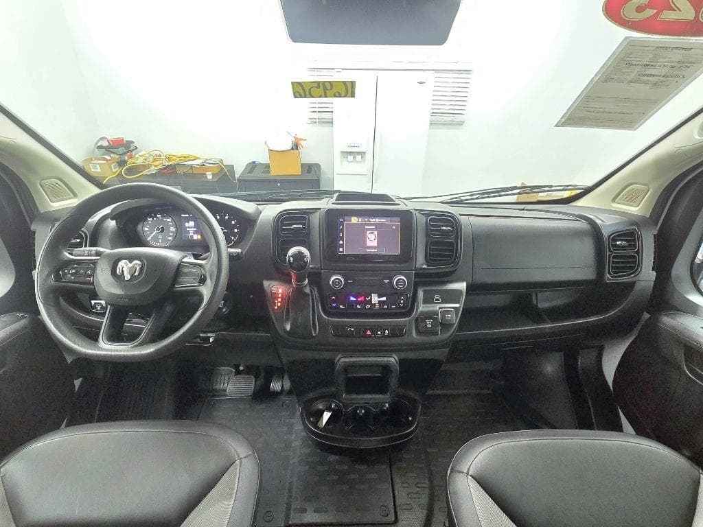 2023 RAM Promaster - Image 9