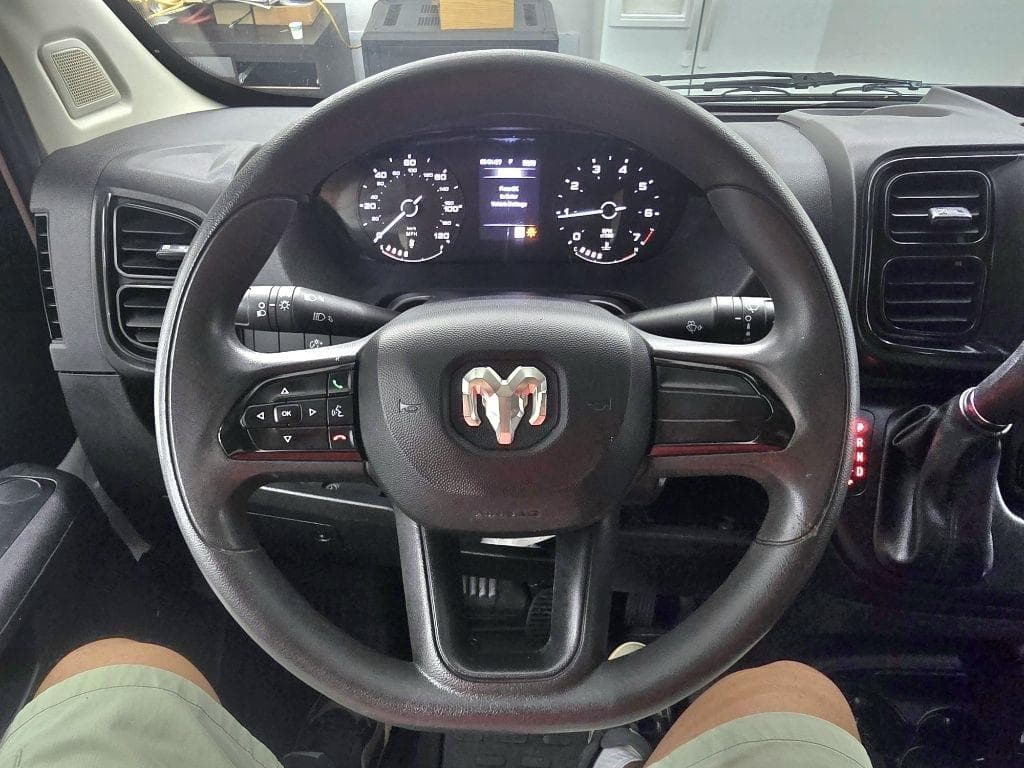 2023 RAM Promaster - Image 15