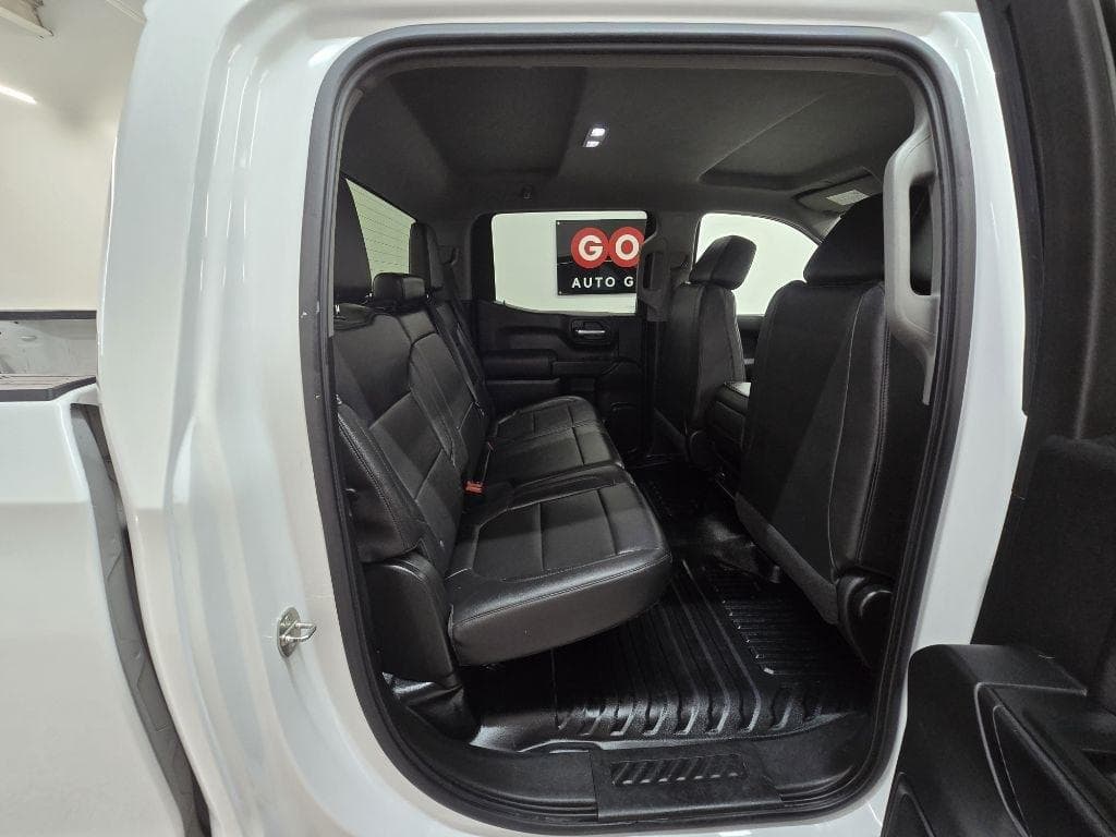 2021 CHEVROLET Silverado - Image 11