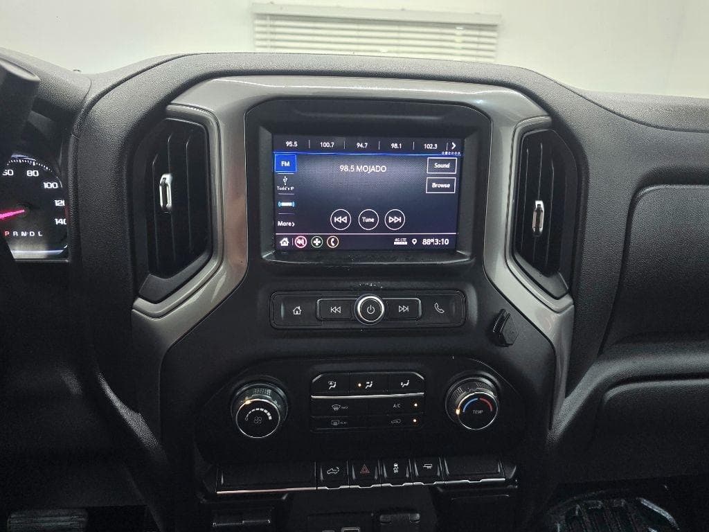 2021 CHEVROLET Silverado - Image 19