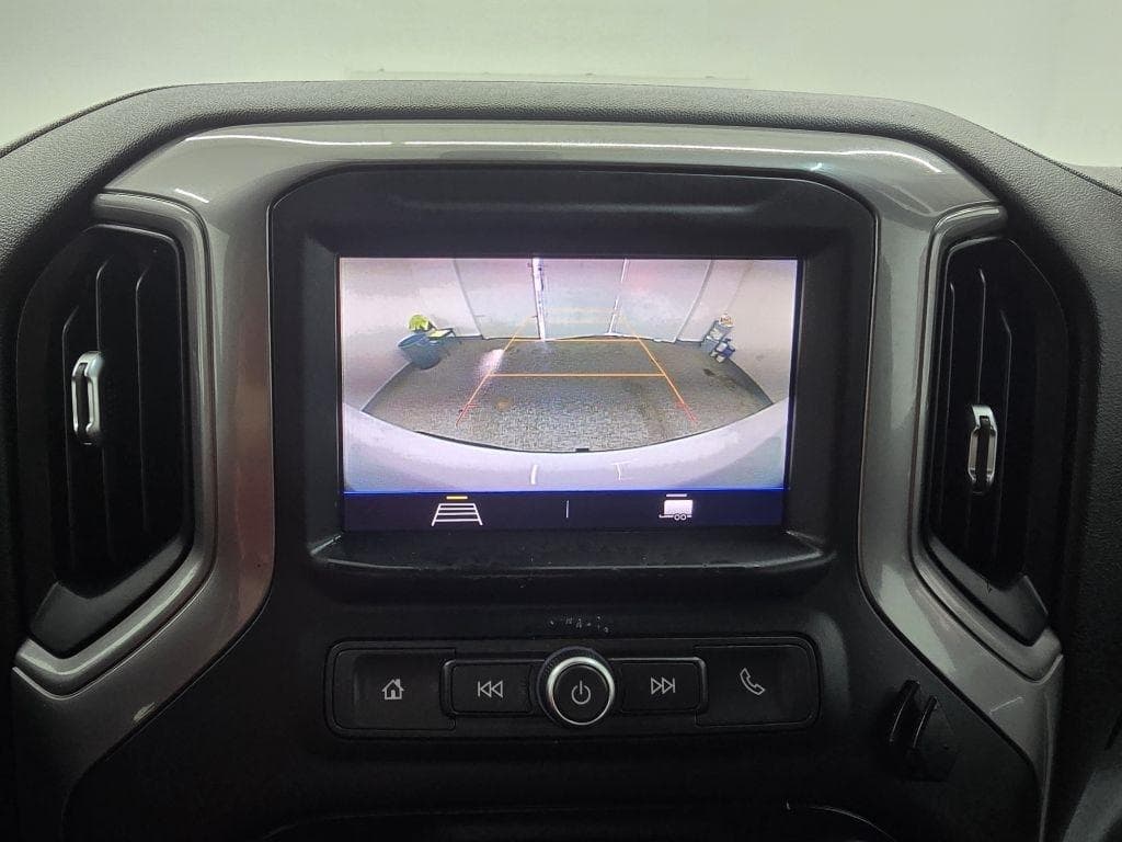 2021 CHEVROLET Silverado - Image 20