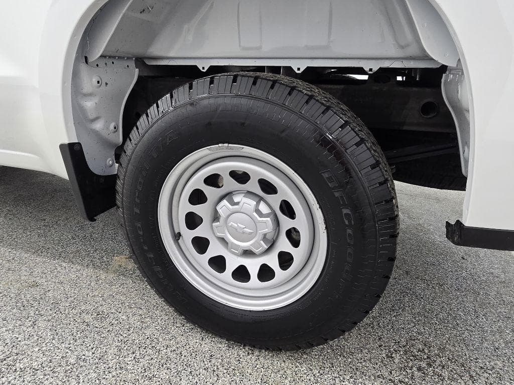 2021 CHEVROLET Silverado - Image 27