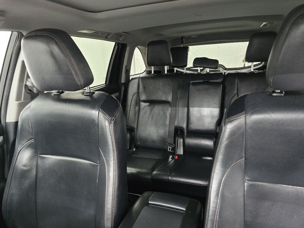 2015 TOYOTA Highlander - Image 18