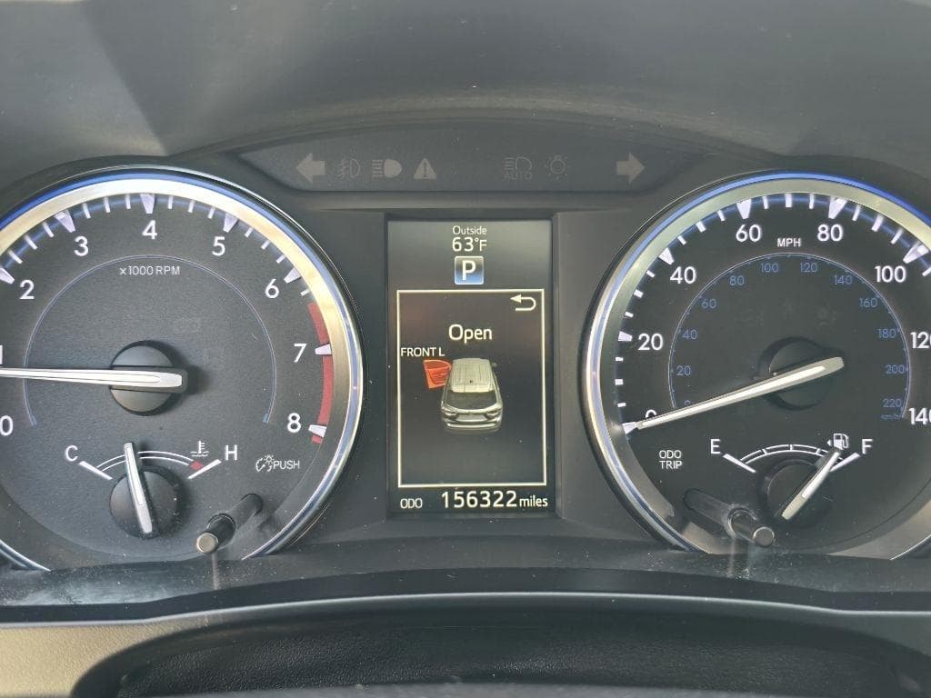 2015 TOYOTA Highlander - Image 35