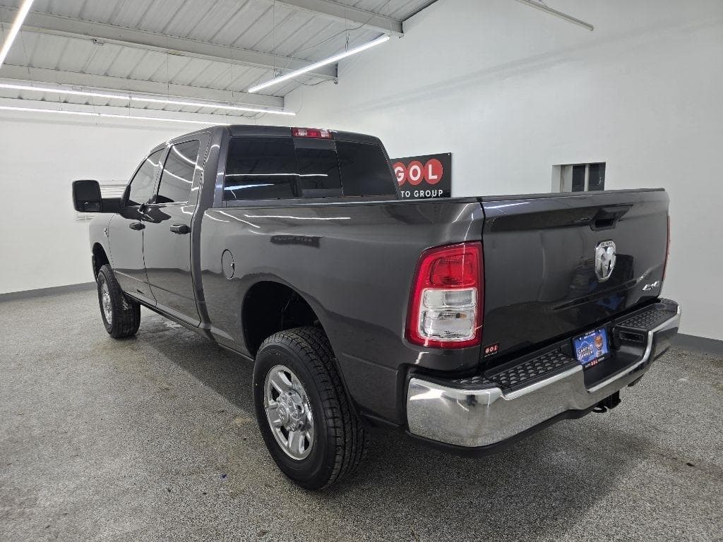 2023 RAM 2500 - Image 4