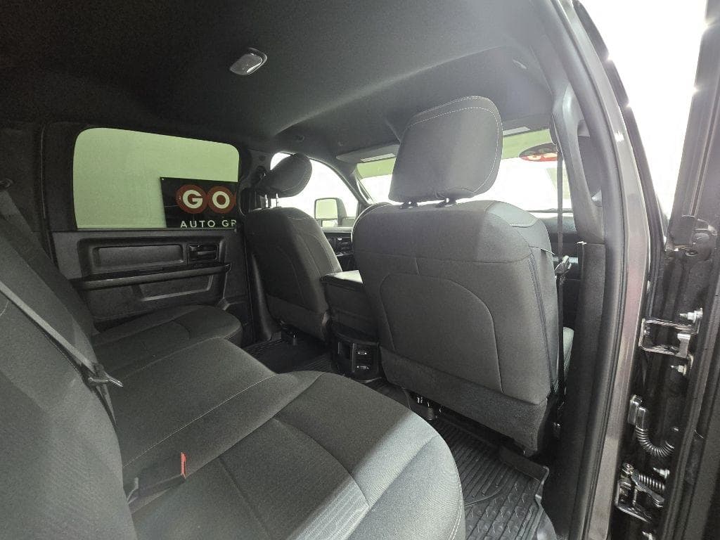 2023 RAM 2500 - Image 16