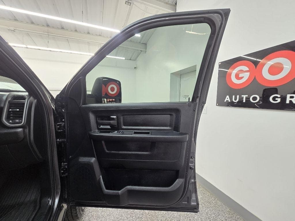 2023 RAM 2500 - Image 26