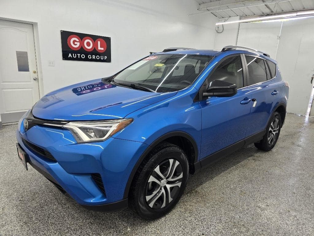2018 TOYOTA RAV4 - Image 3