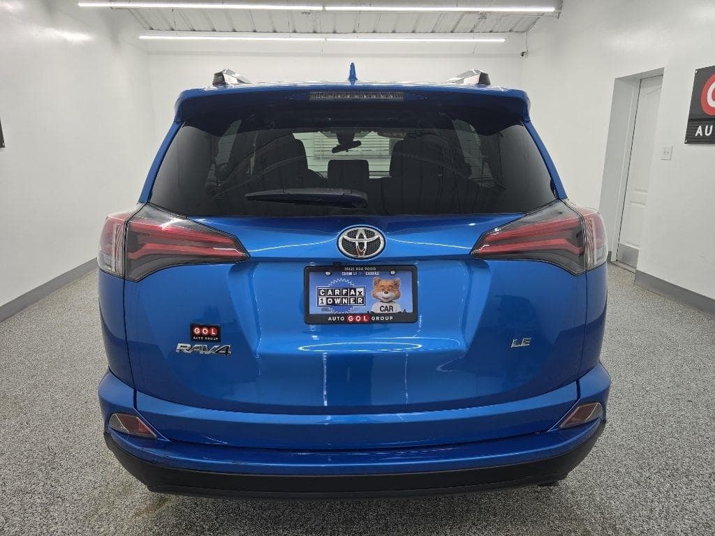 2018 TOYOTA RAV4 - Image 5