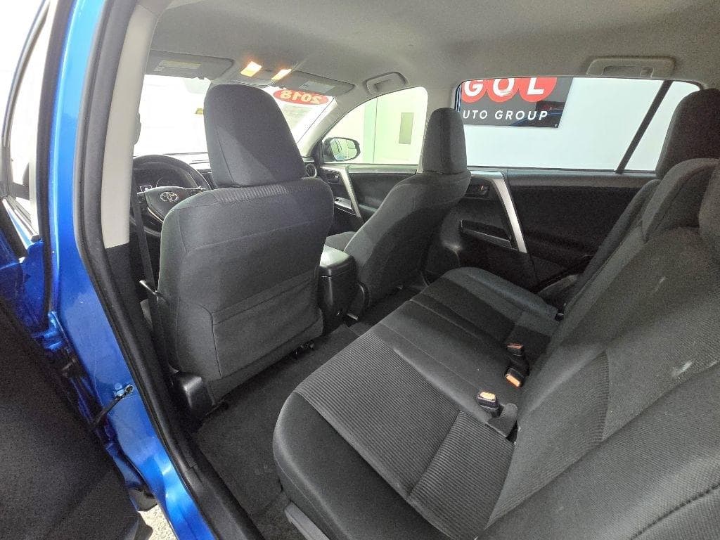 2018 TOYOTA RAV4 - Image 13