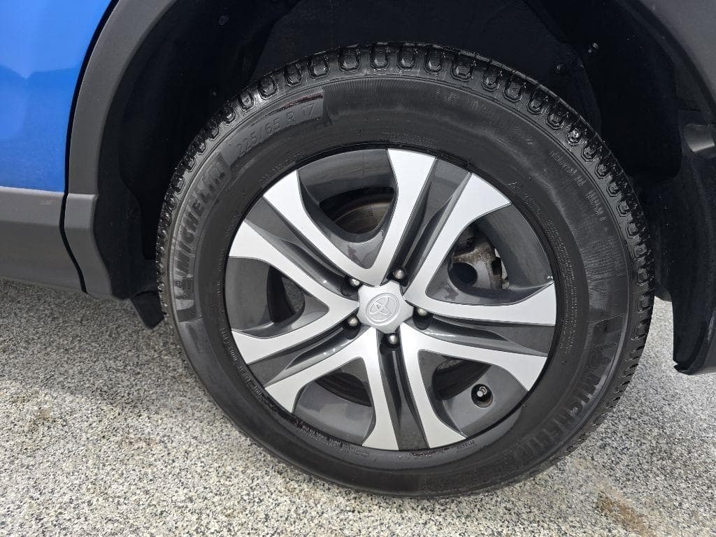 2018 TOYOTA RAV4 - Image 28