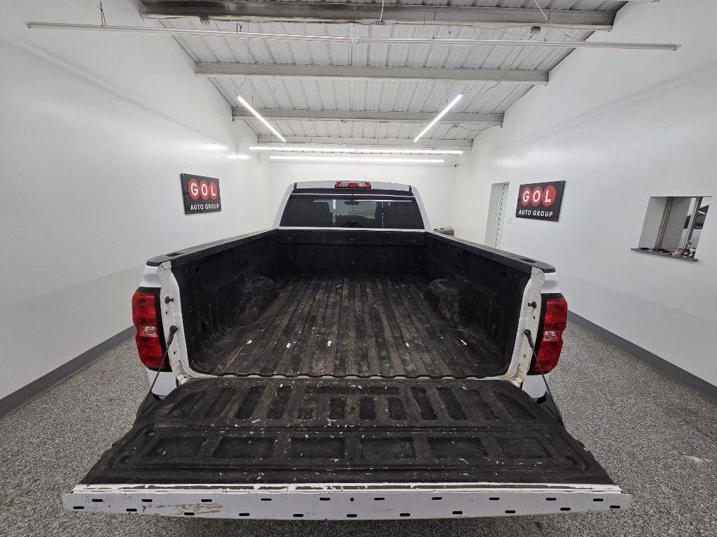 2018 CHEVROLET Silverado - Image 5