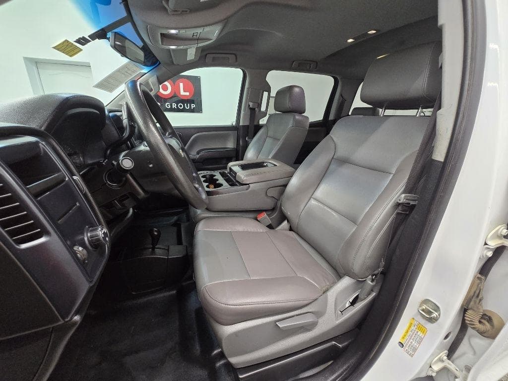 2018 CHEVROLET Silverado - Image 9