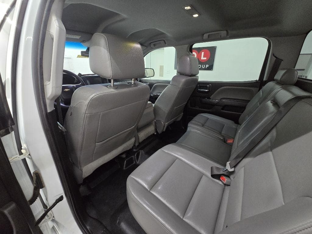 2018 CHEVROLET Silverado - Image 13