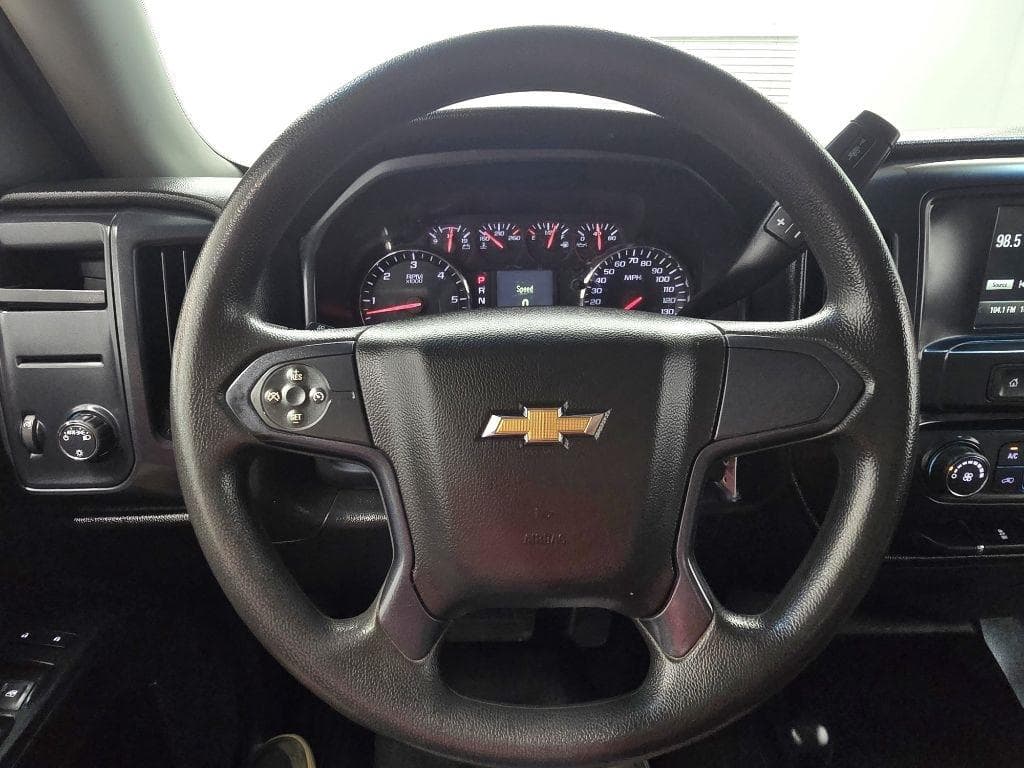 2018 CHEVROLET Silverado - Image 17