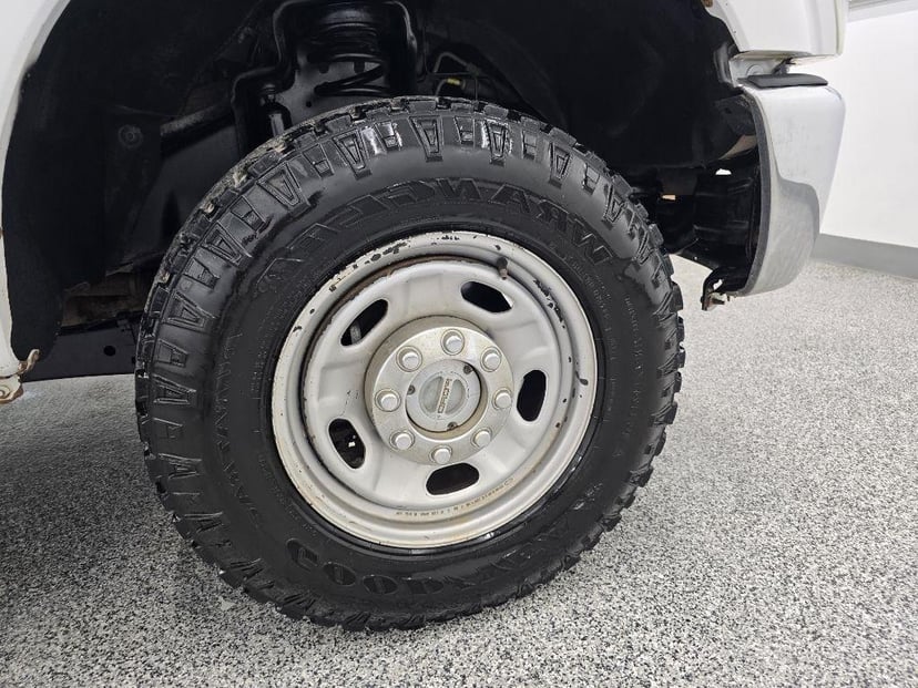 2011 FORD F-350 - Image 29
