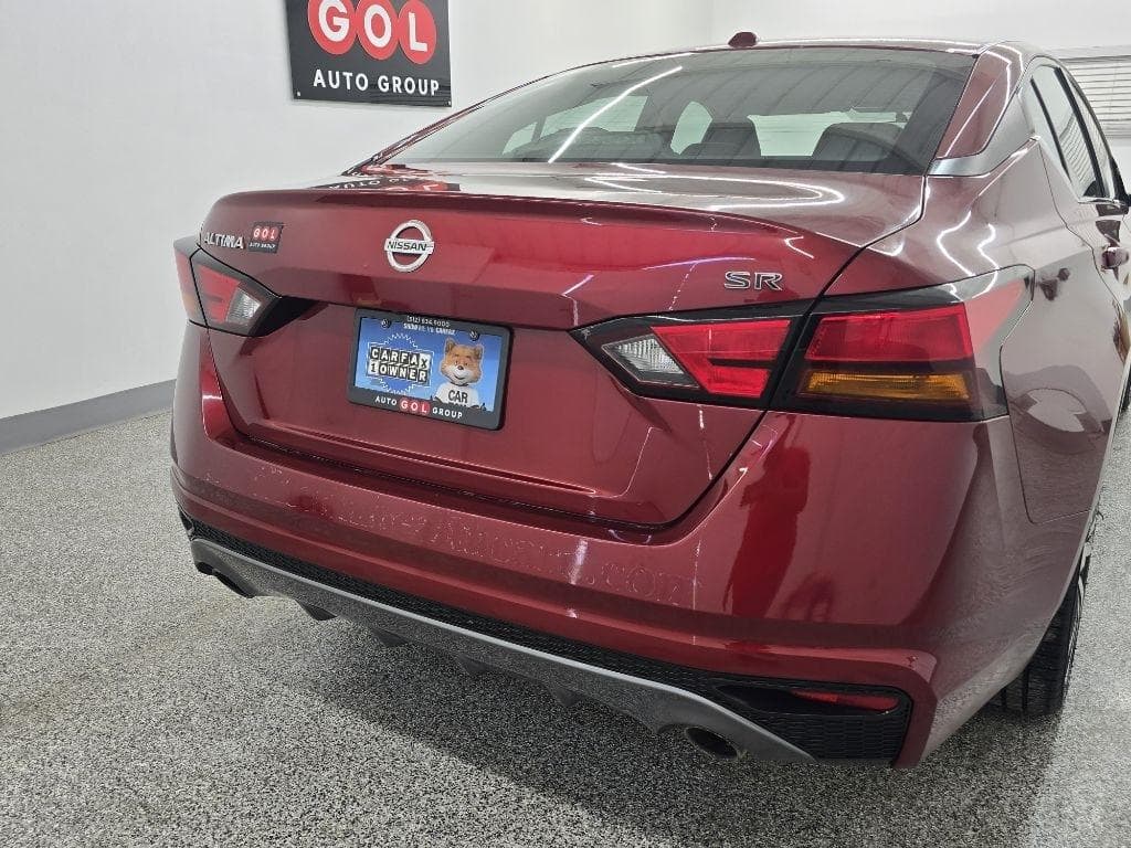 2019 NISSAN Altima - Image 6