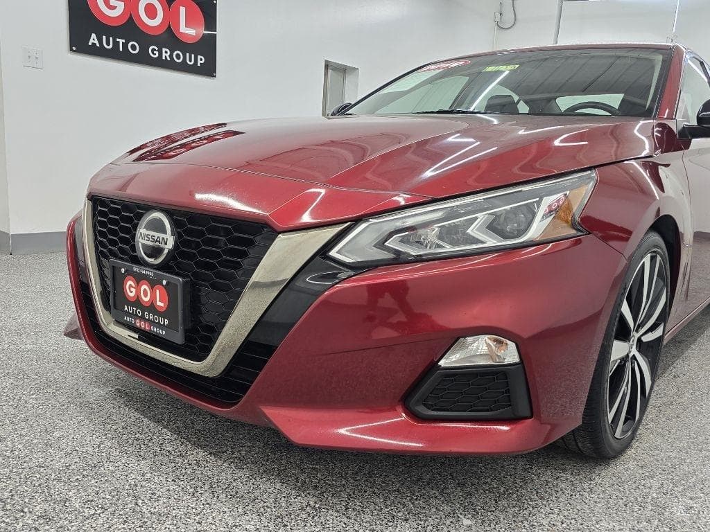 2019 NISSAN Altima - Image 7