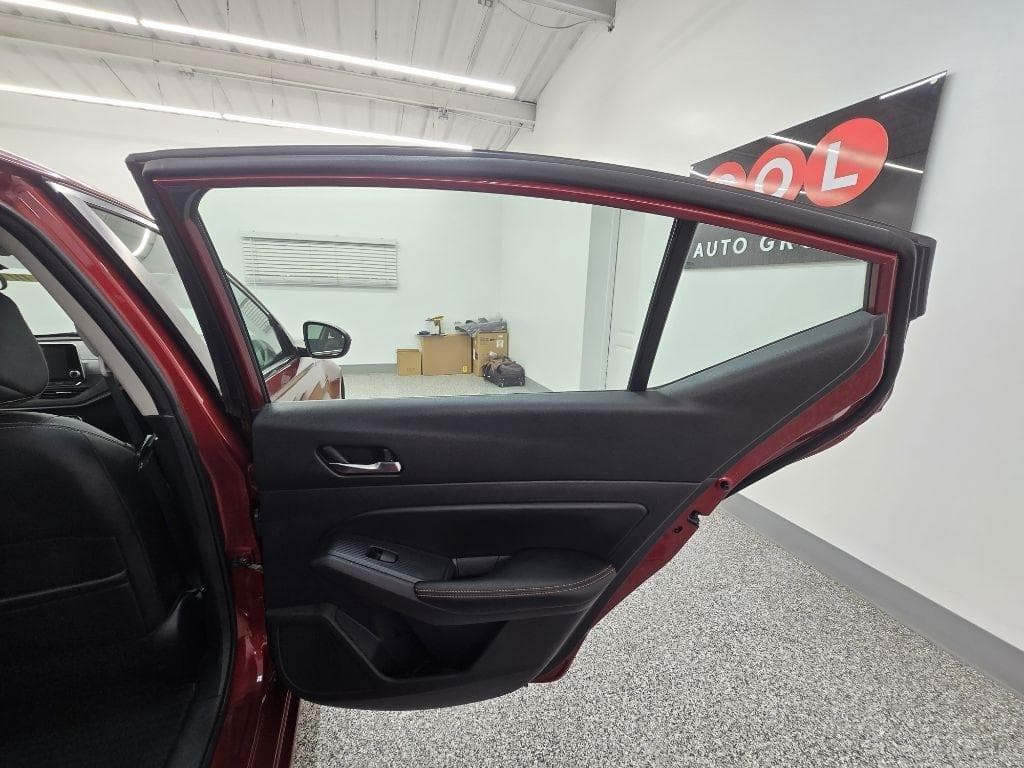 2019 NISSAN Altima - Image 26