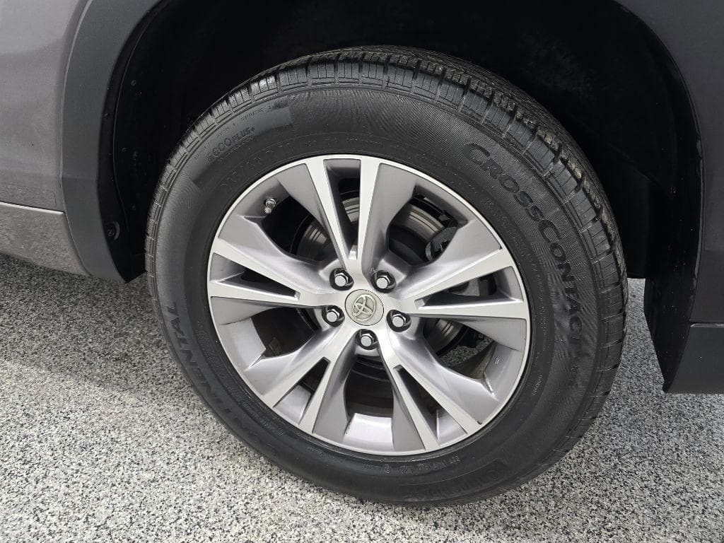 2015 TOYOTA Highlander - Image 30