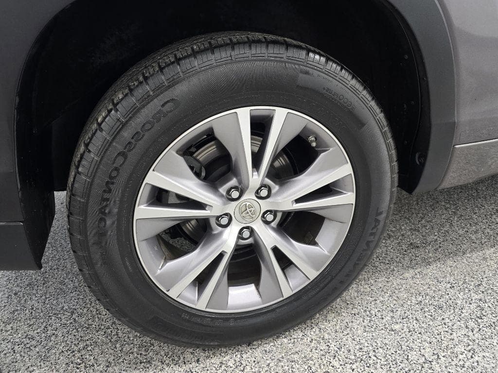 2015 TOYOTA Highlander - Image 32