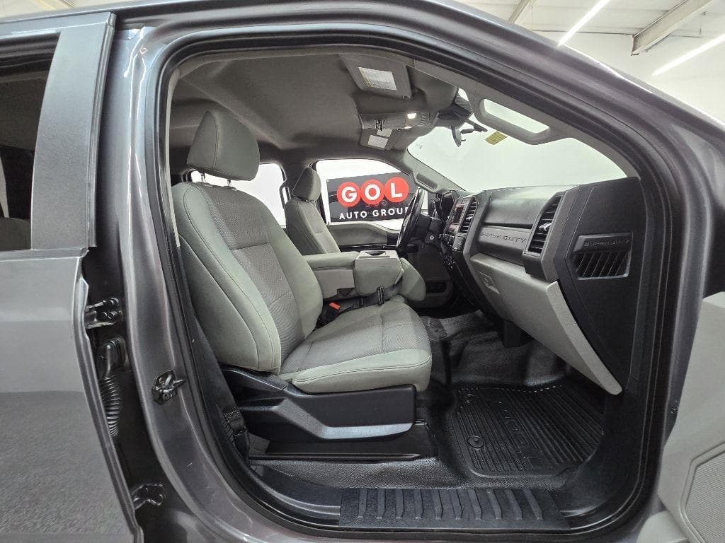 2021 FORD F-250 - Image 19