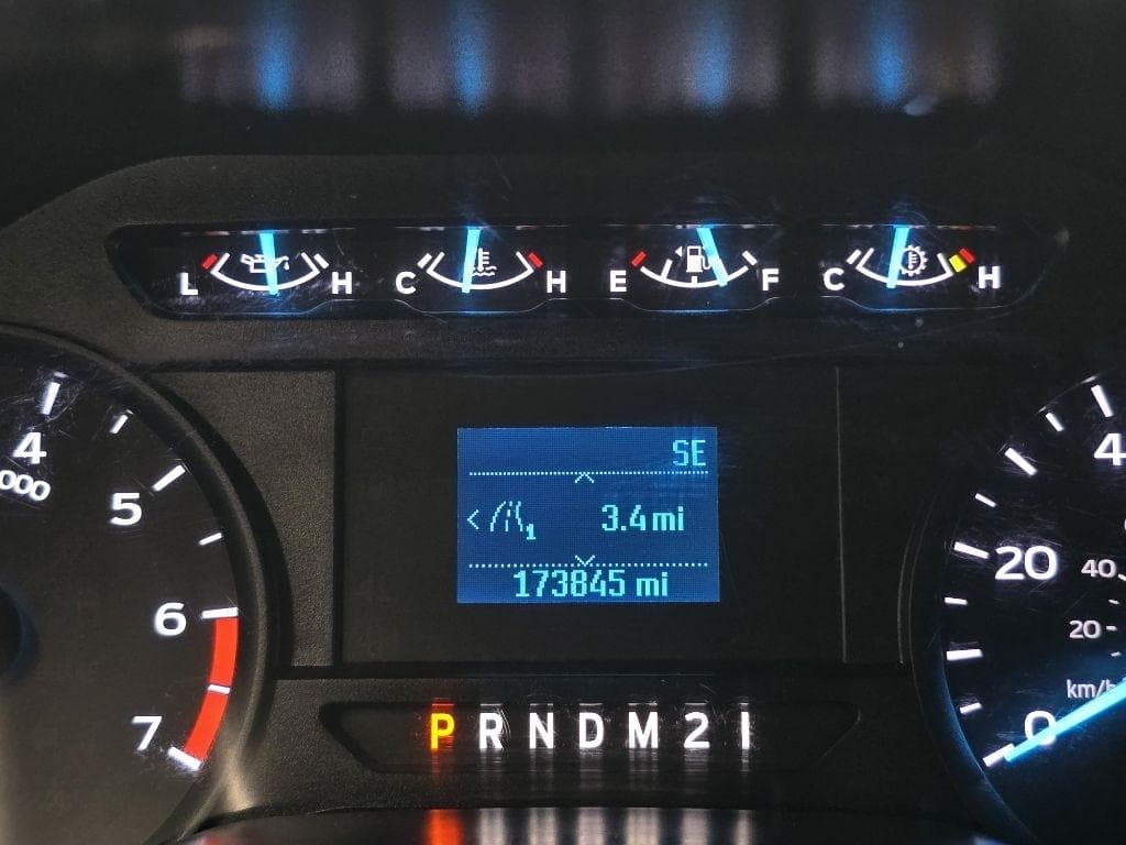 2021 FORD F-250 - Image 24