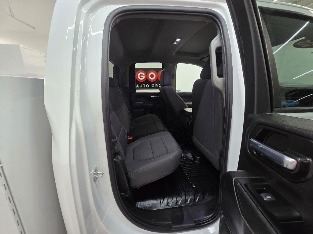 2022 CHEVROLET Silverado - Image 16