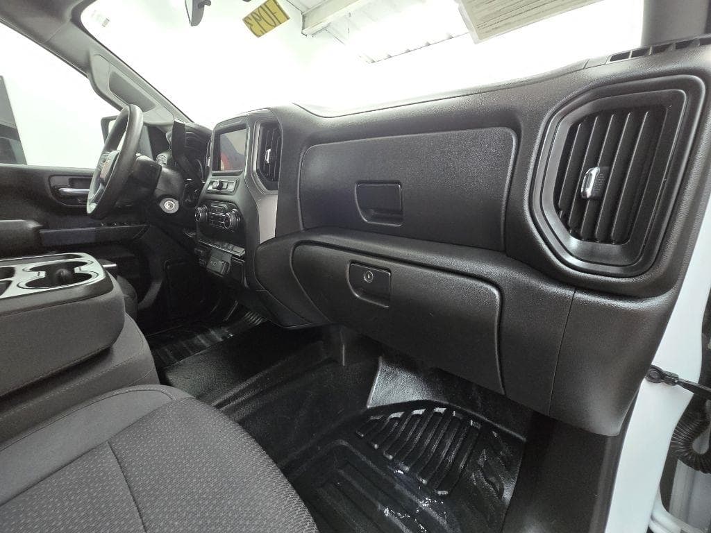 2022 CHEVROLET Silverado - Image 19