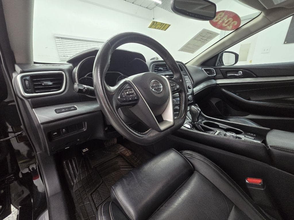 2018 NISSAN Maxima - Image 12