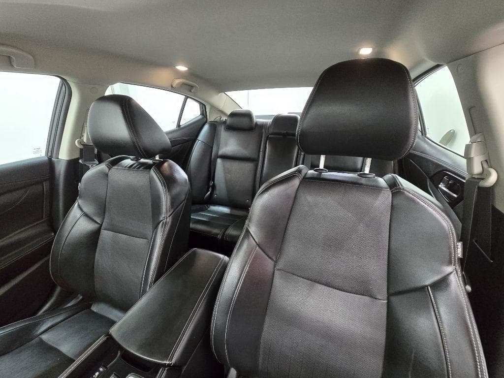 2018 NISSAN Maxima - Image 14