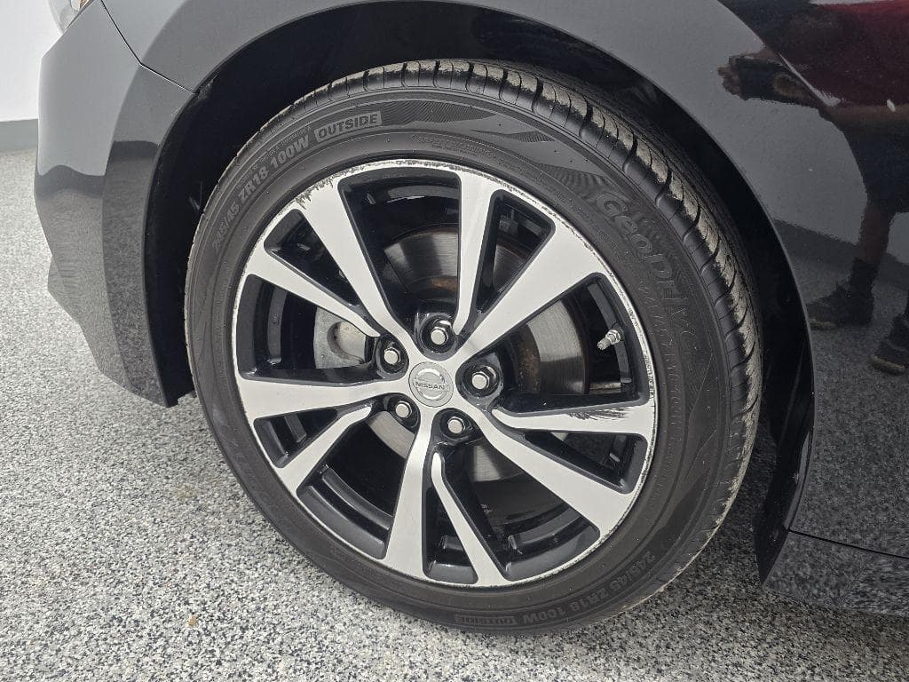 2018 NISSAN Maxima - Image 35