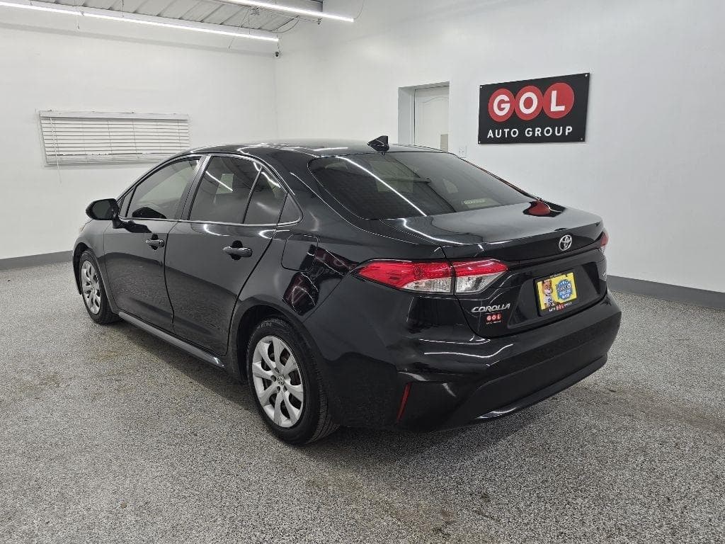2021 TOYOTA Corolla - Image 3