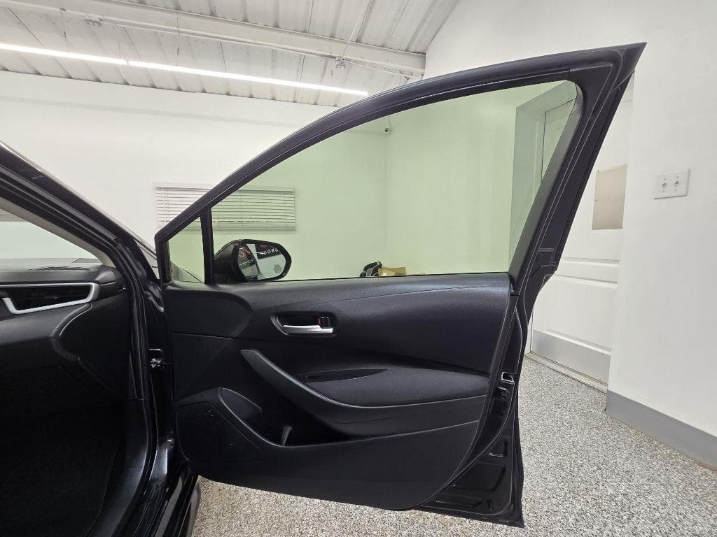 2021 TOYOTA Corolla - Image 28