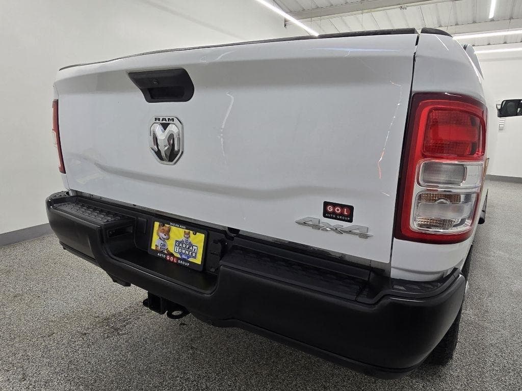 2022 RAM 2500 - Image 8