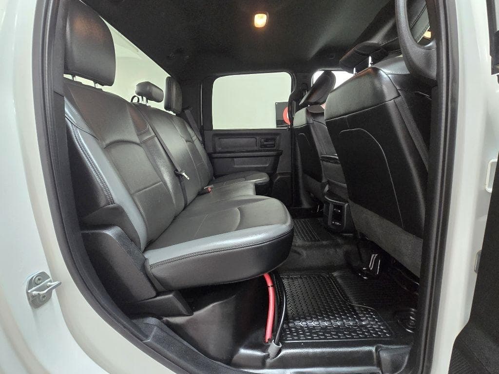 2022 RAM 2500 - Image 16