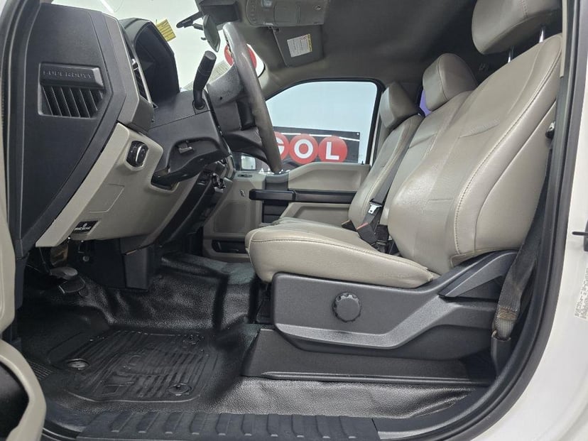 2022 FORD F-250 - Image 13