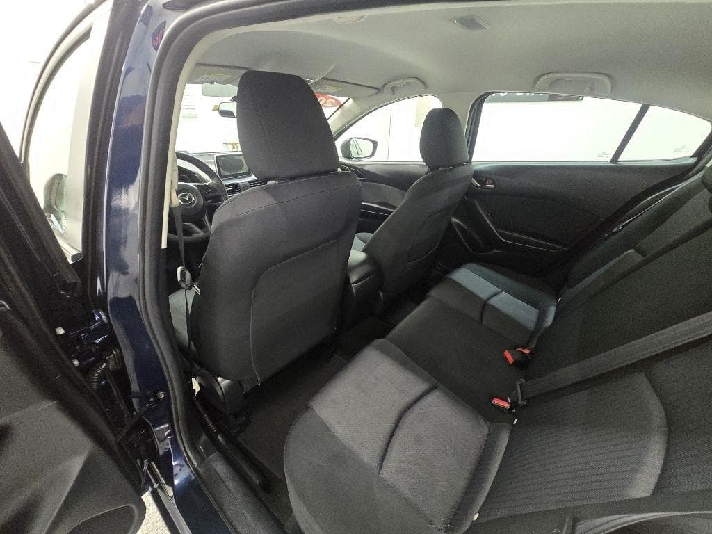 2016 MAZDA MAZDA3 - Image 13
