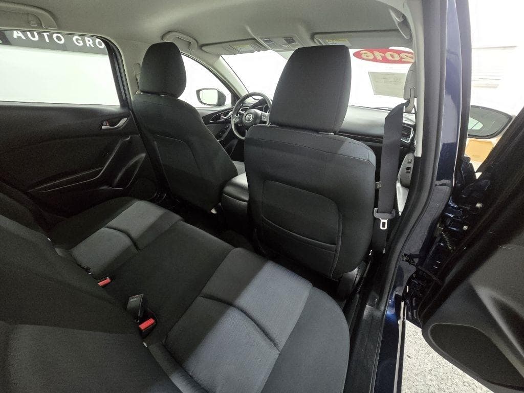 2016 MAZDA MAZDA3 - Image 15