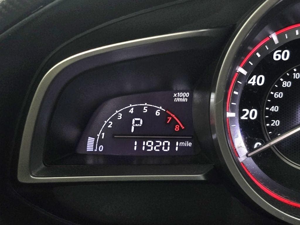 2016 MAZDA MAZDA3 - Image 20