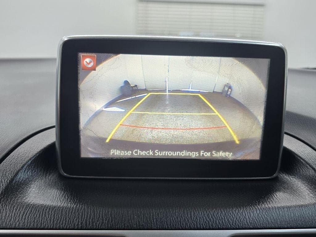 2016 MAZDA MAZDA3 - Image 21